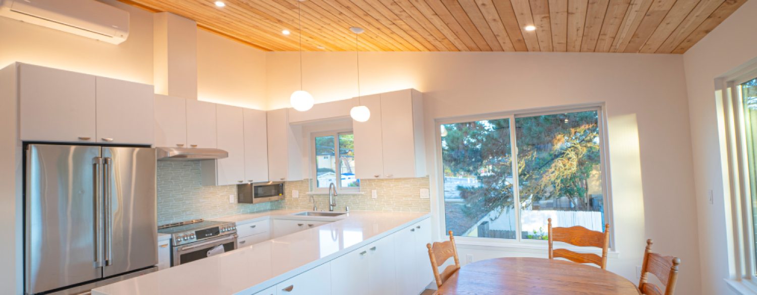 Wood Plank Ceilings vs. Traditional Ceilings: Which One’s Right for Your Home?